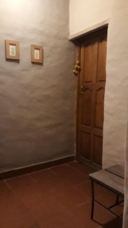 Casa De La Flia. Sanchez Bed & Breakfast Humahuaca Luaran gambar